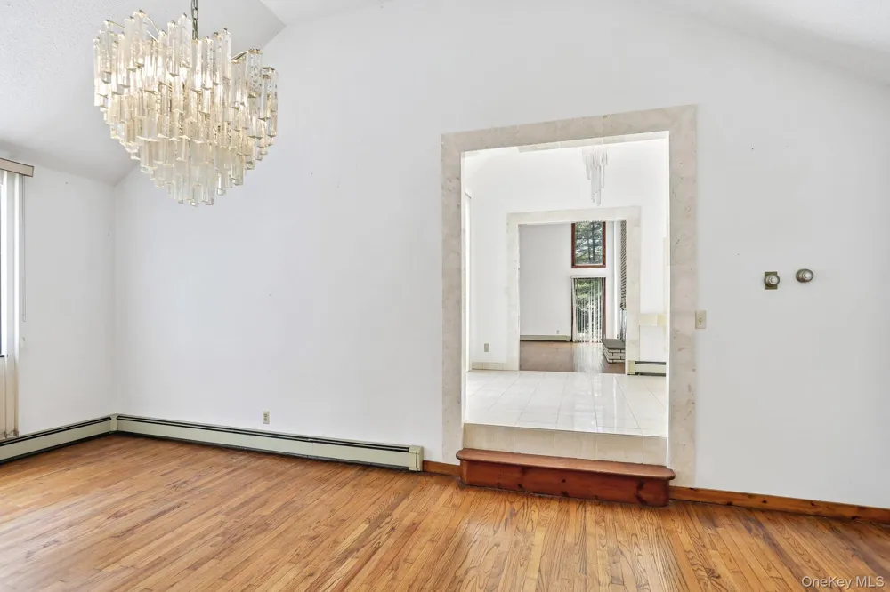 20 High Point Lane Scarsdale, NY 10583