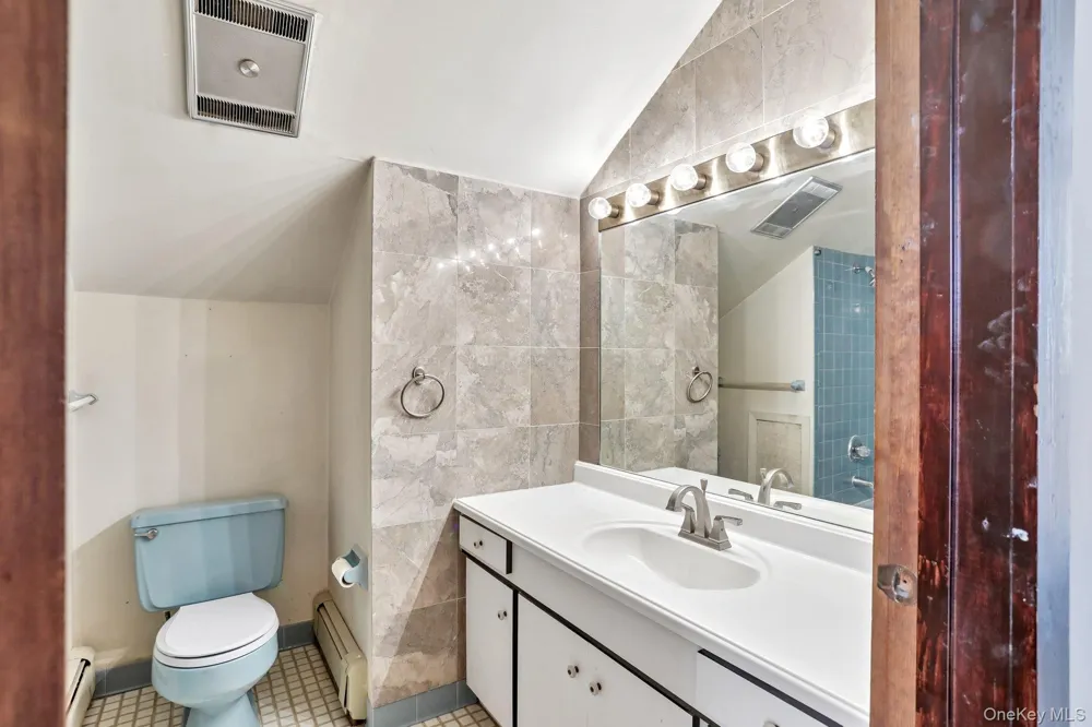 20 High Point Lane Scarsdale, NY 10583