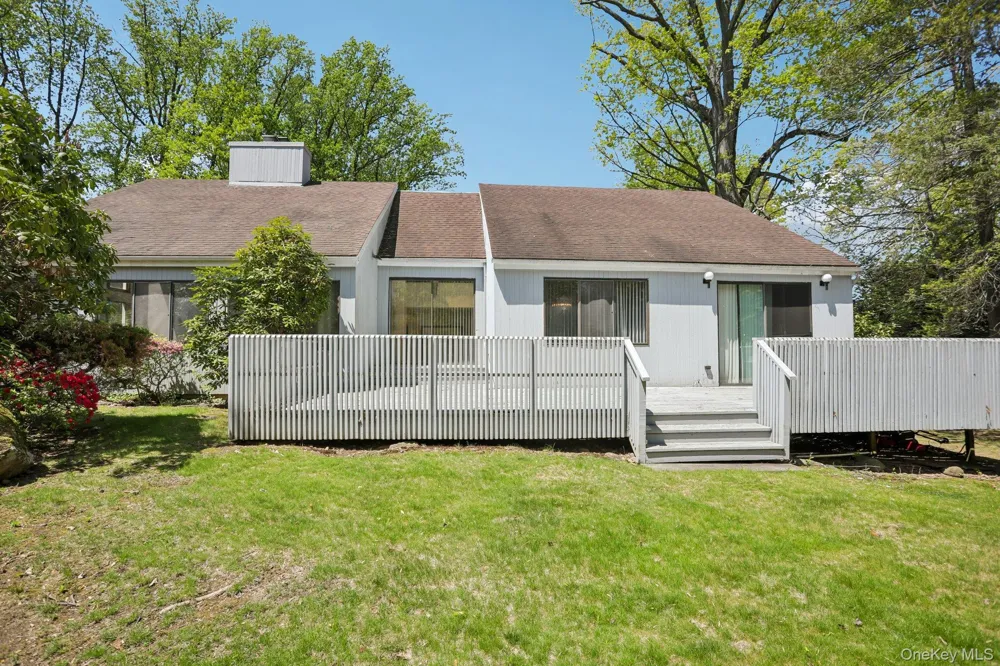 20 High Point Lane Scarsdale, NY 10583
