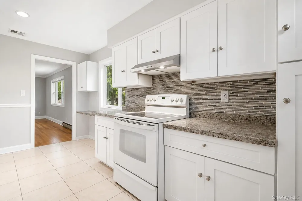 174 Frederick Avenue South Floral Park, NY 11001
