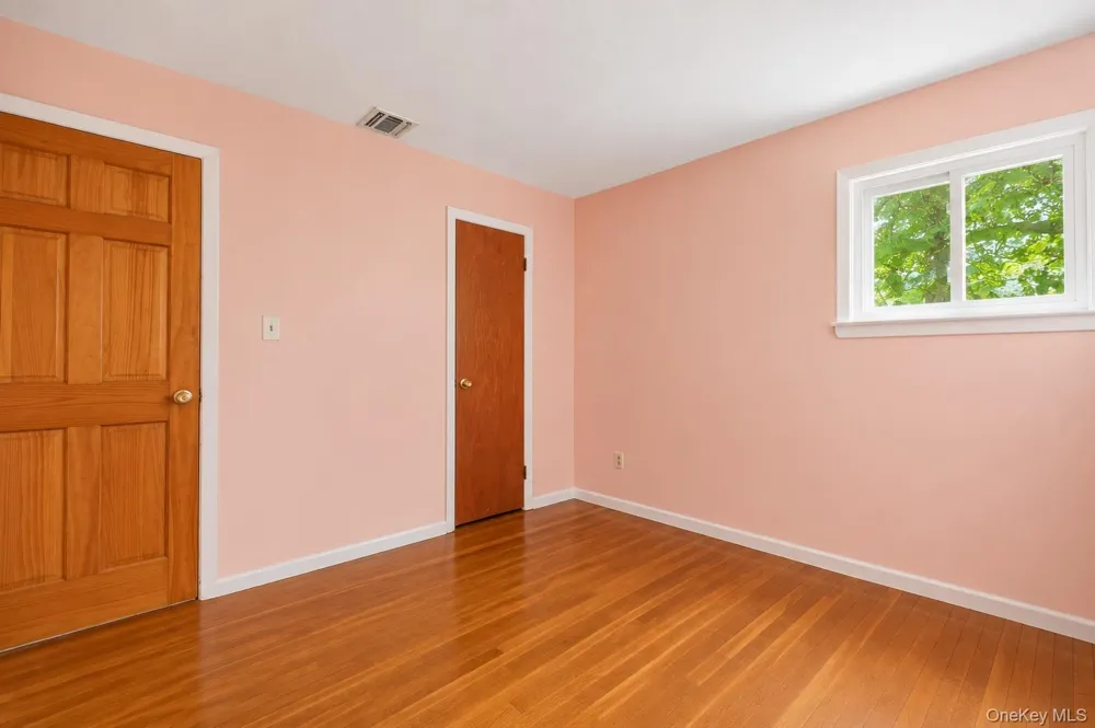 174 Frederick Avenue South Floral Park, NY 11001