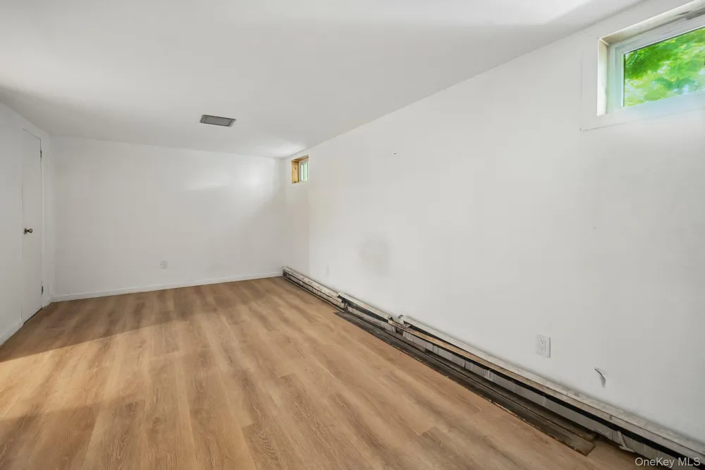 174 Frederick Avenue South Floral Park, NY 11001