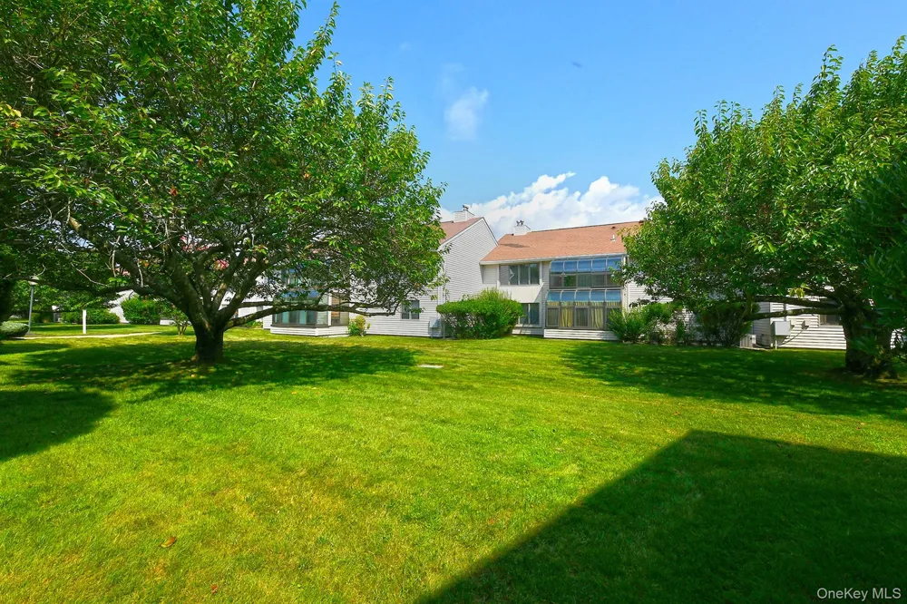 20 Laurel Avenue #3 East Islip, NY 11730