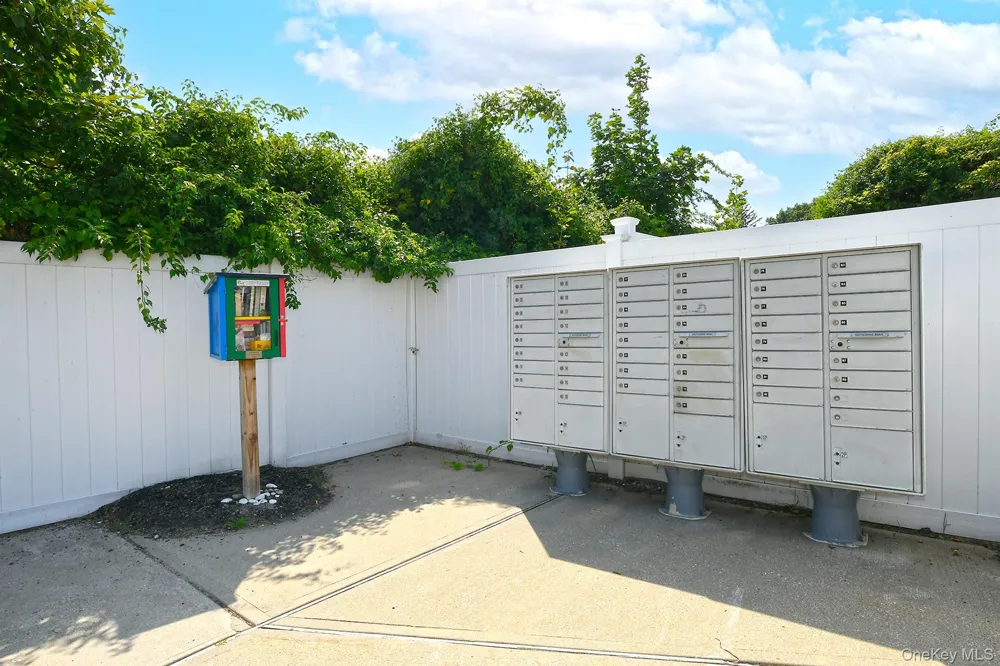 20 Laurel Avenue #3 East Islip, NY 11730