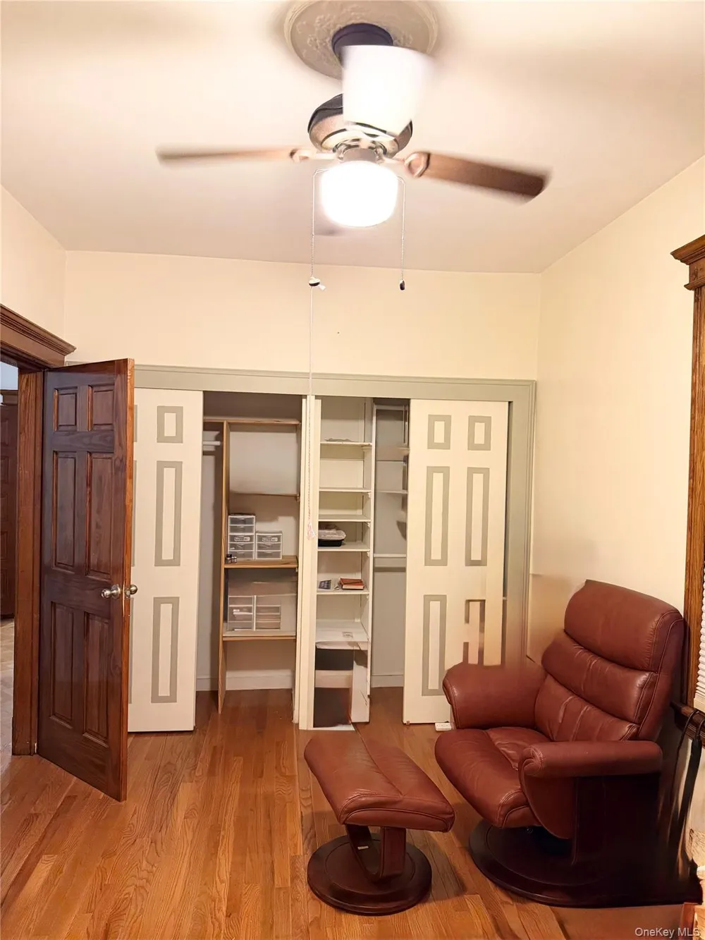8615 88th Avenue Woodhaven, NY 11421