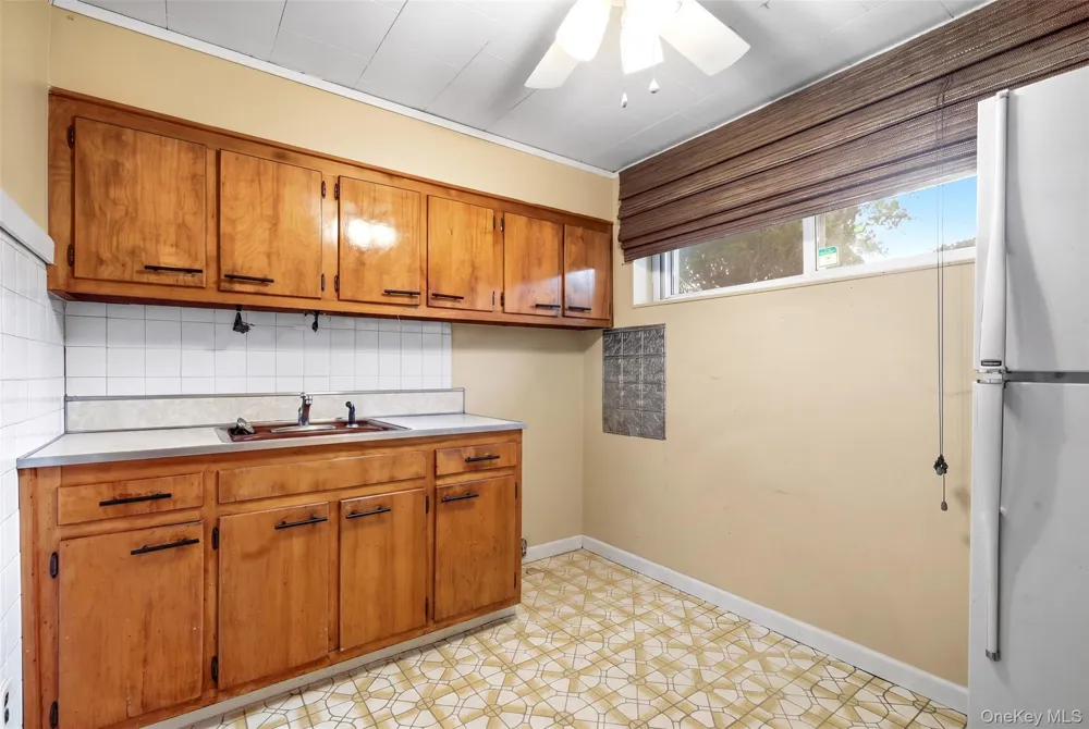 835 7th Street West Babylon, NY 11704