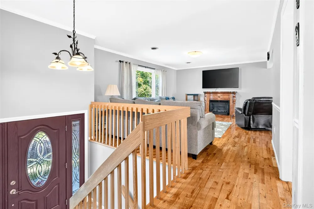 4 Rockridge Drive Thiells, NY 10984