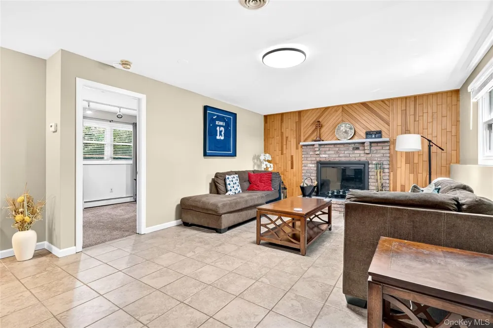 4 Rockridge Drive Thiells, NY 10984