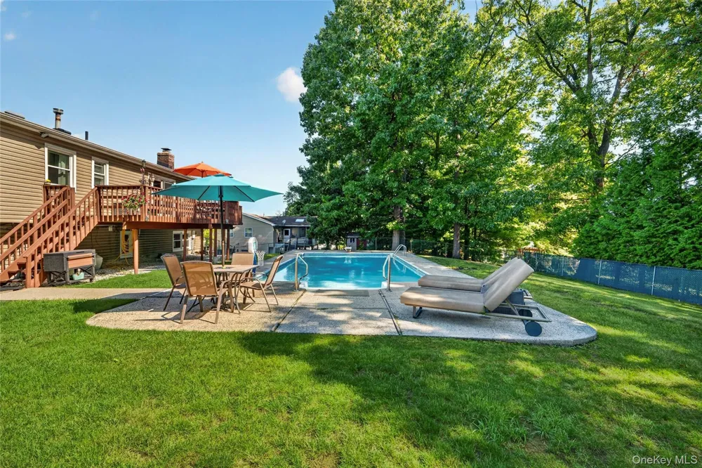 4 Rockridge Drive Thiells, NY 10984