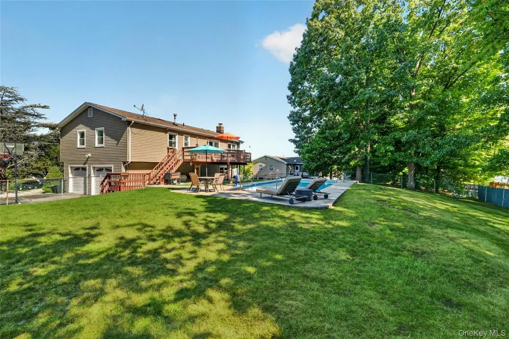 4 Rockridge Drive Thiells, NY 10984
