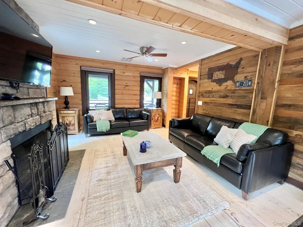 7857 Main Street Hunter, NY 12442