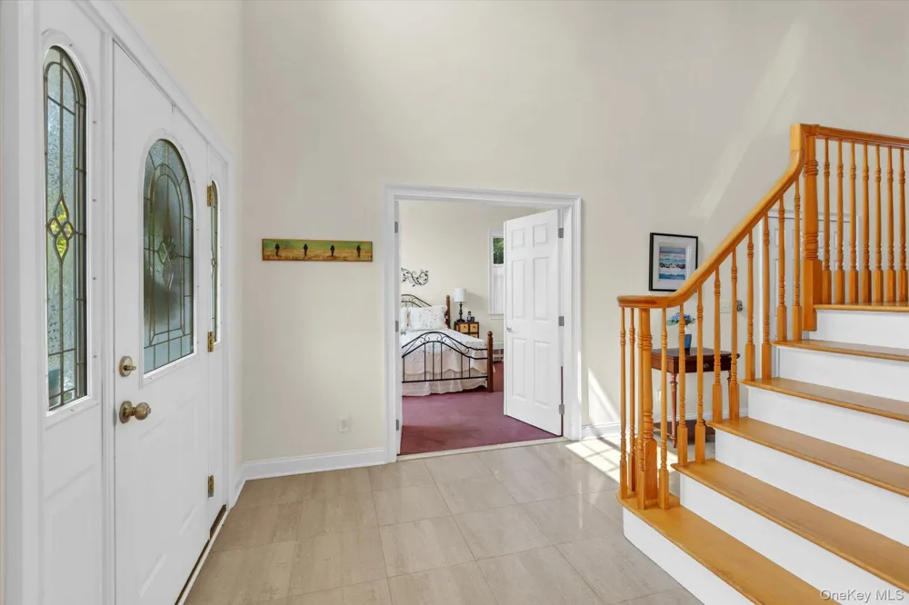 723 Doctors Path Estates Riverhead, NY 11901