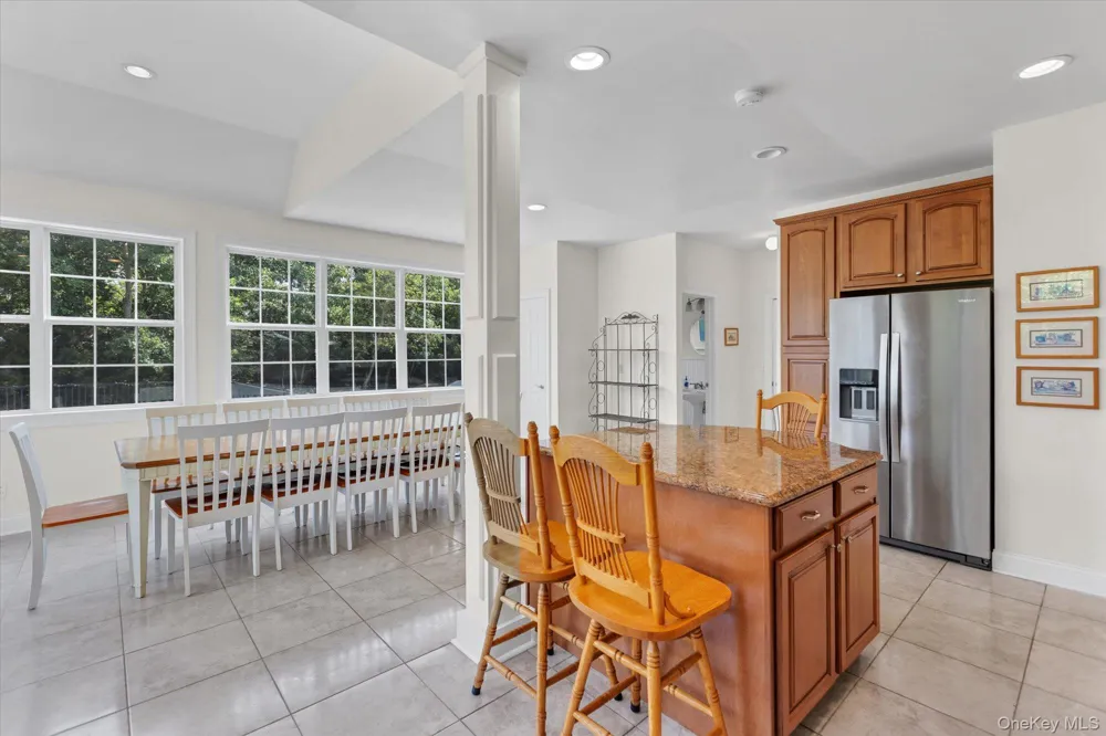 723 Doctors Path Estates Riverhead, NY 11901