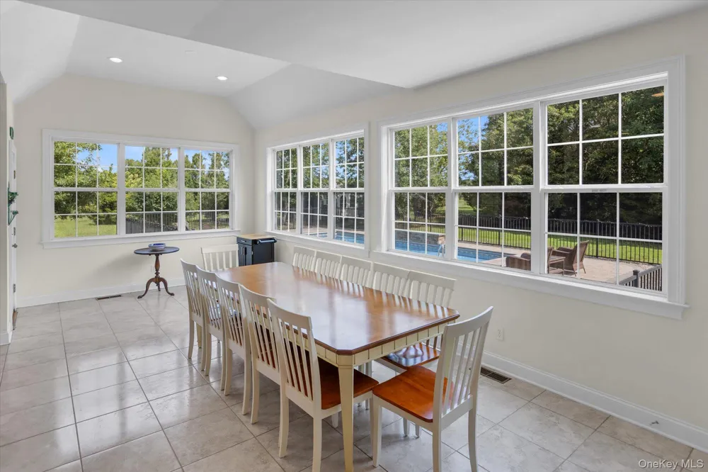 723 Doctors Path Estates Riverhead, NY 11901