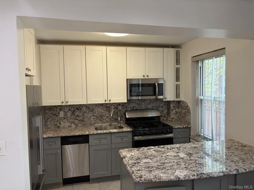 141-39 79th avenue Flushing, NY 11367