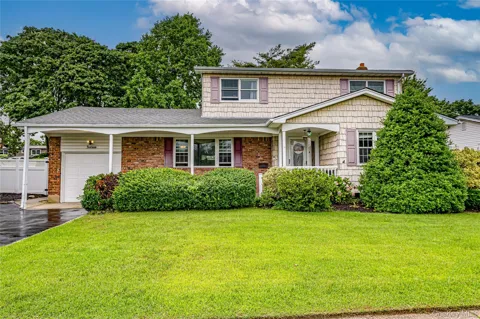 16 Regina Drive