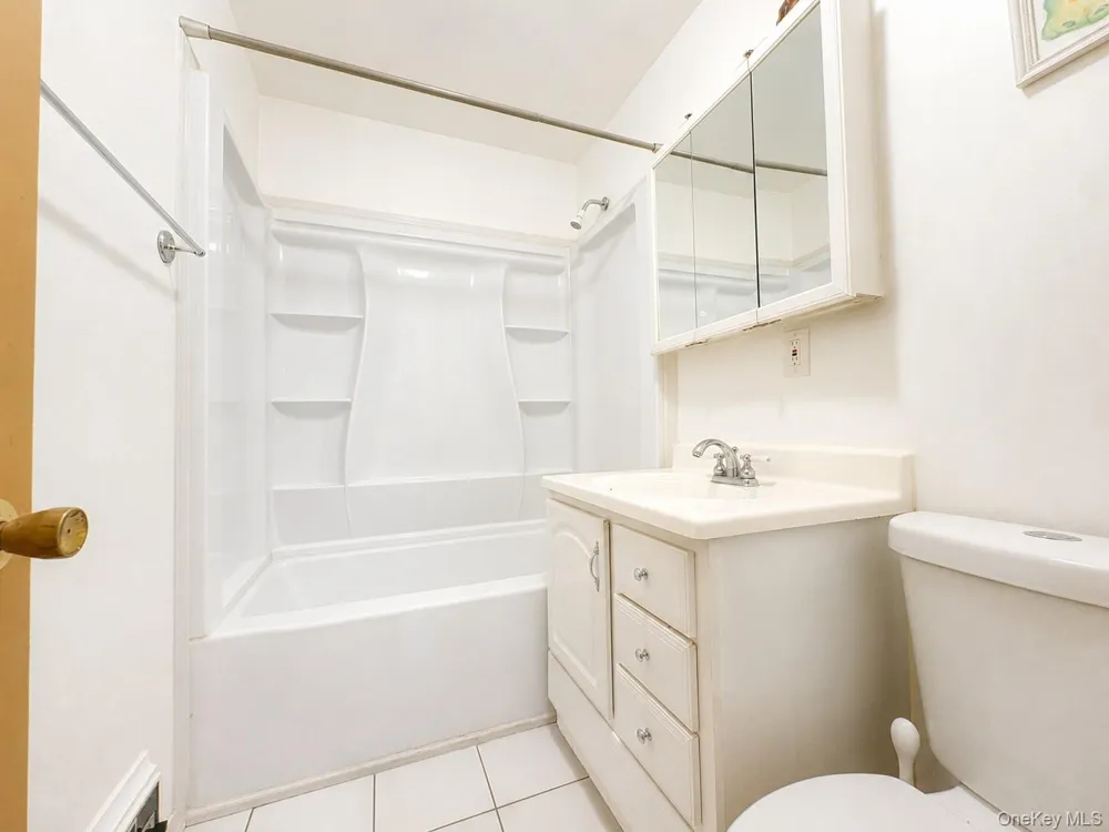 21 Village Park Drive #2C Fishkill, NY 12524