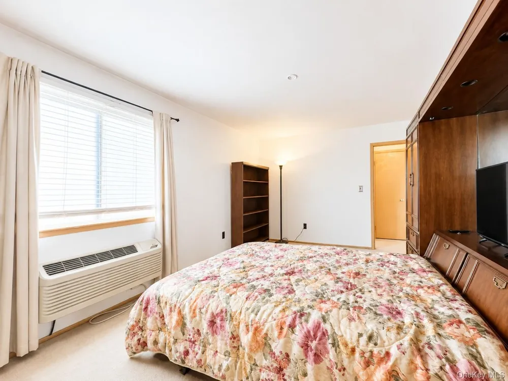 21 Village Park Drive #2C Fishkill, NY 12524