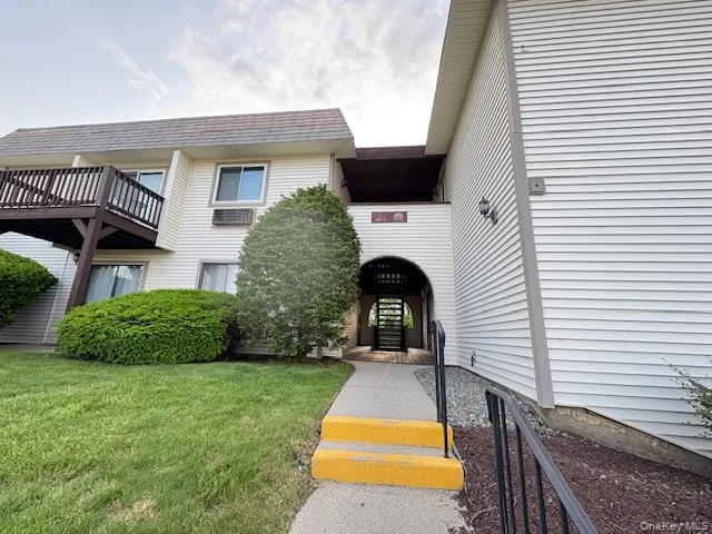 21 Village Park Drive #2C Fishkill, NY 12524