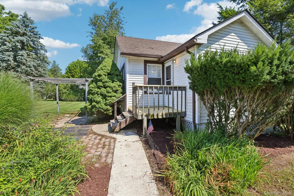 92 Walton Terrace Monroe, NY 10950