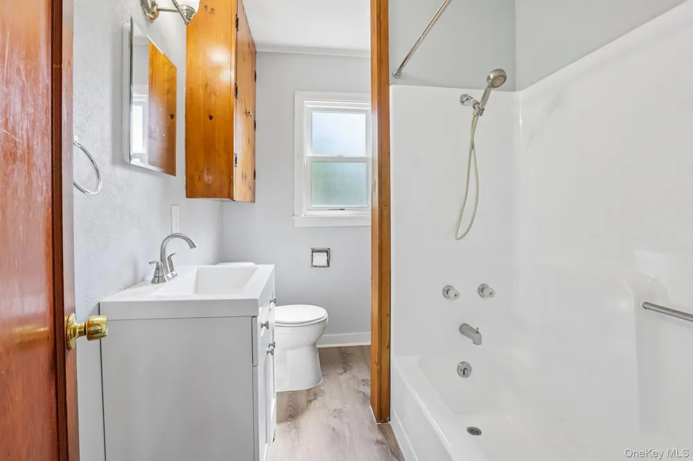 92 Walton Terrace Monroe, NY 10950