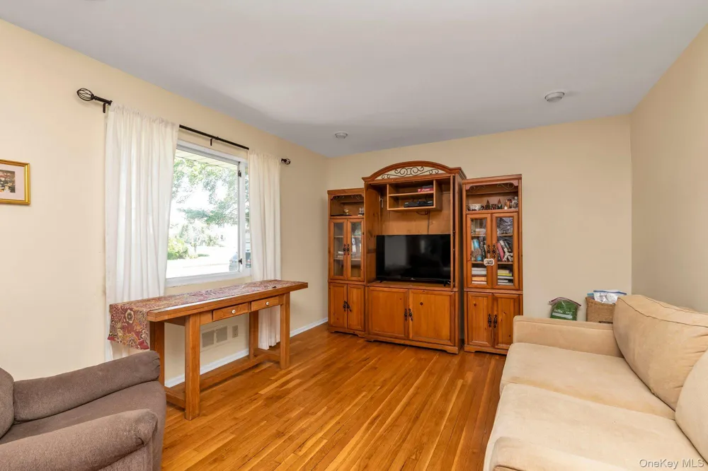 132 Norman Drive East Meadow, NY 11554