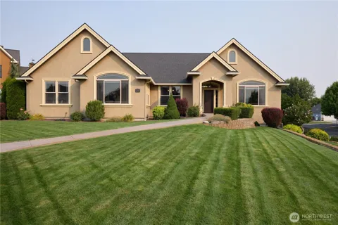 404 Coyote Ridge Dr
