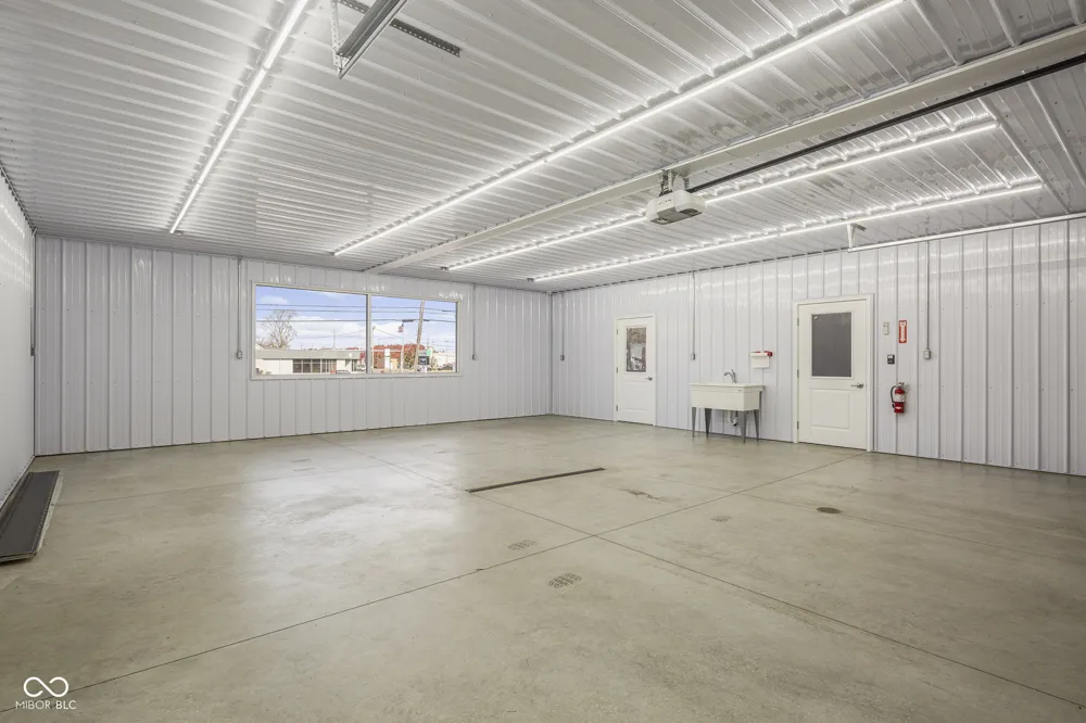 1416 E Tipton Street Seymour, IN 47274