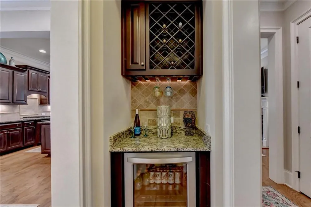 7456 Portbury Park Lane Suwanee, GA 30024