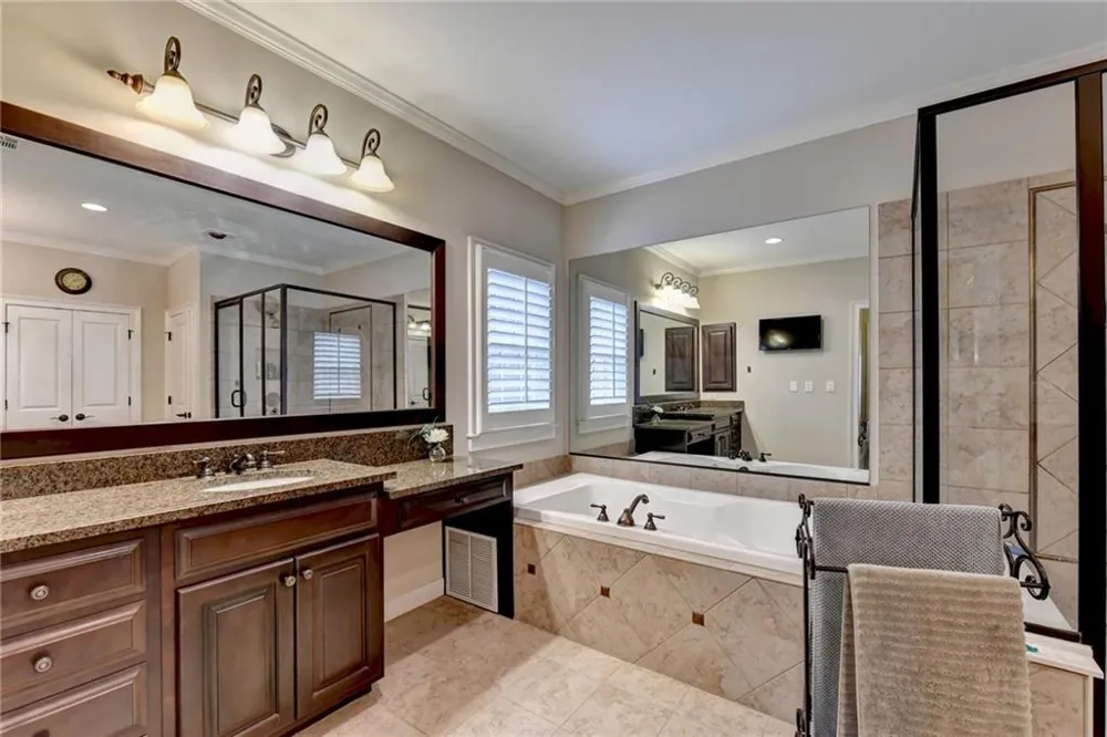 7456 Portbury Park Lane Suwanee, GA 30024