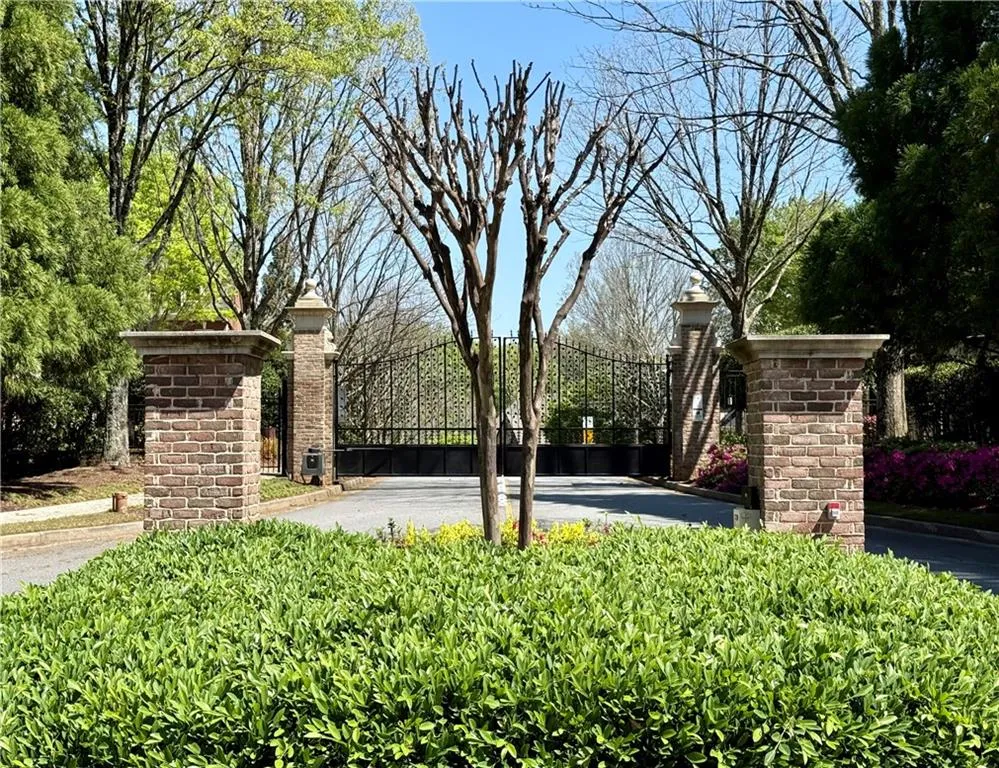7456 Portbury Park Lane Suwanee, GA 30024