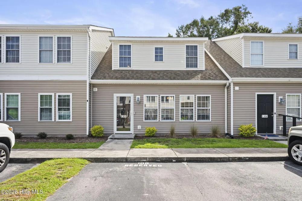 4513 Country Club Road #E105 Morehead City, NC 28557