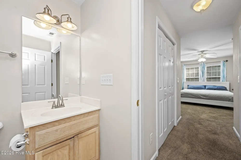 4513 Country Club Road #E105 Morehead City, NC 28557