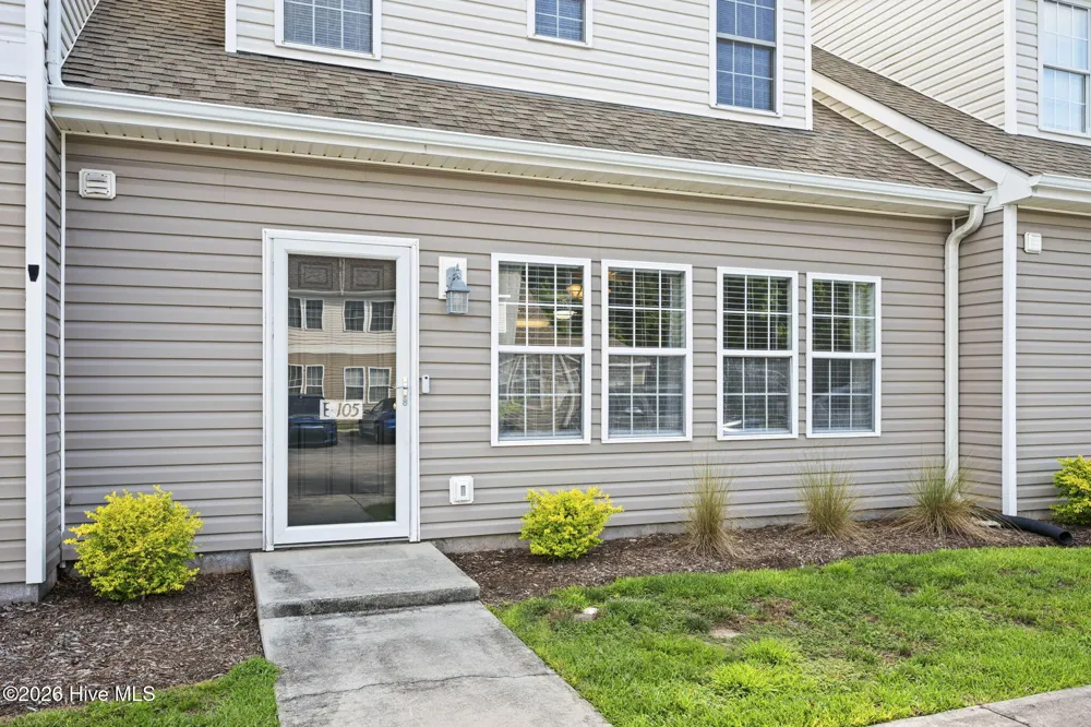 4513 Country Club Road #E105 Morehead City, NC 28557