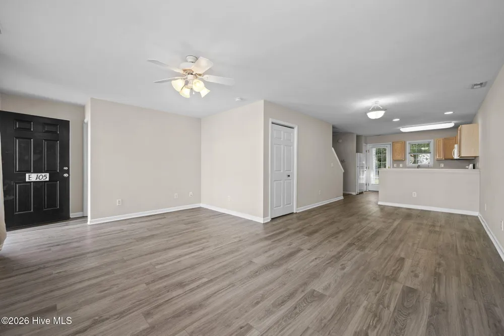 4513 Country Club Road #E105 Morehead City, NC 28557
