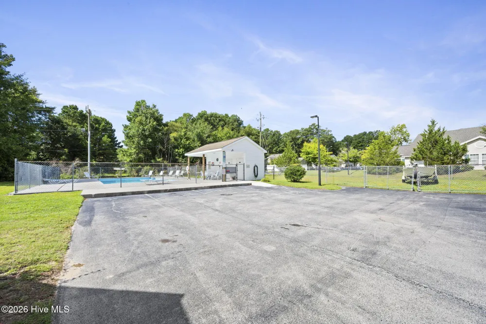 4513 Country Club Road #E105 Morehead City, NC 28557