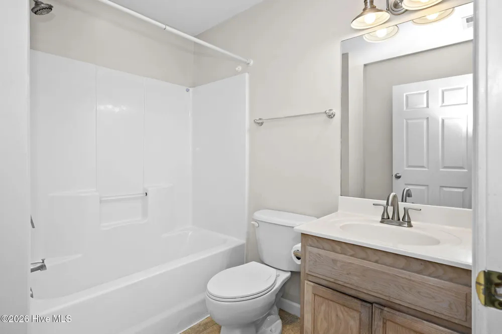 4513 Country Club Road #E105 Morehead City, NC 28557