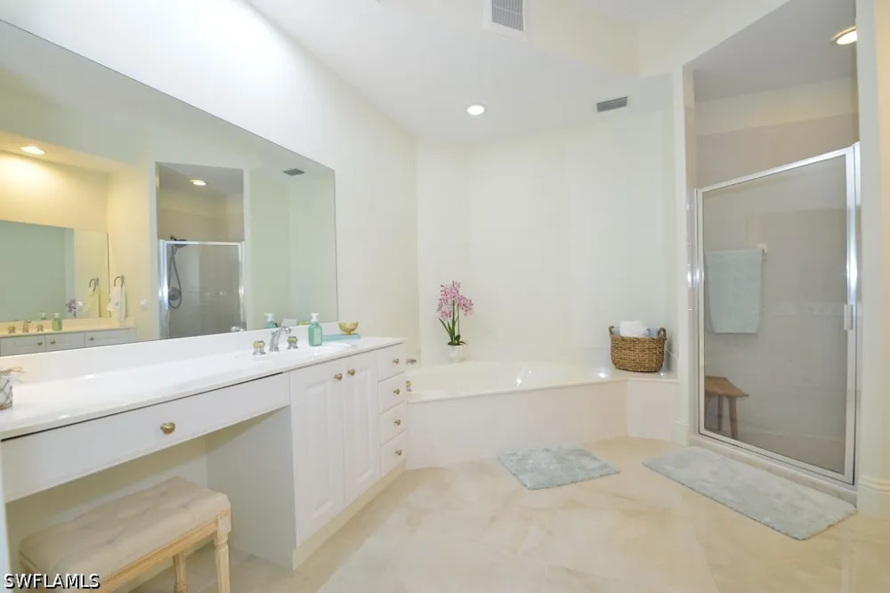 Cherry Oaks Trail #102 Naples, FL 34114