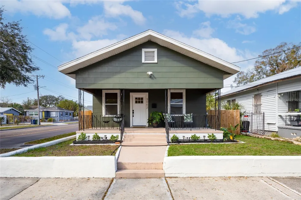 3002 16TH STREET Tampa, FL 33605