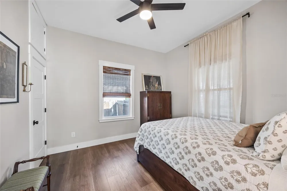 3002 16TH STREET Tampa, FL 33605