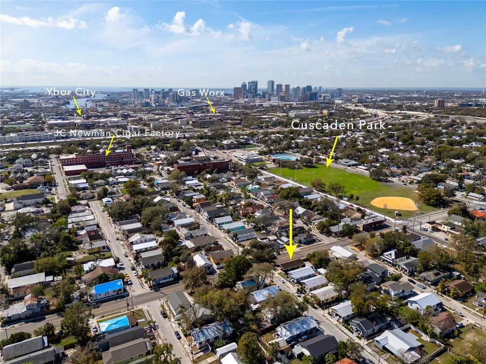 3002 16TH STREET Tampa, FL 33605