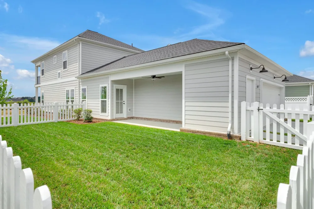 1815 Flatwaters St Spring Hill, TN 37174