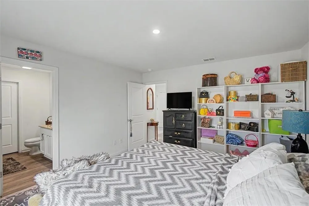 635 Tudor Street Kingston, GA 30145