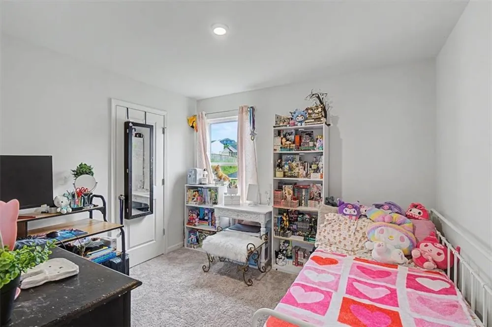 635 Tudor Street Kingston, GA 30145