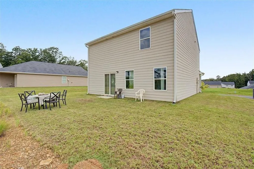 635 Tudor Street Kingston, GA 30145