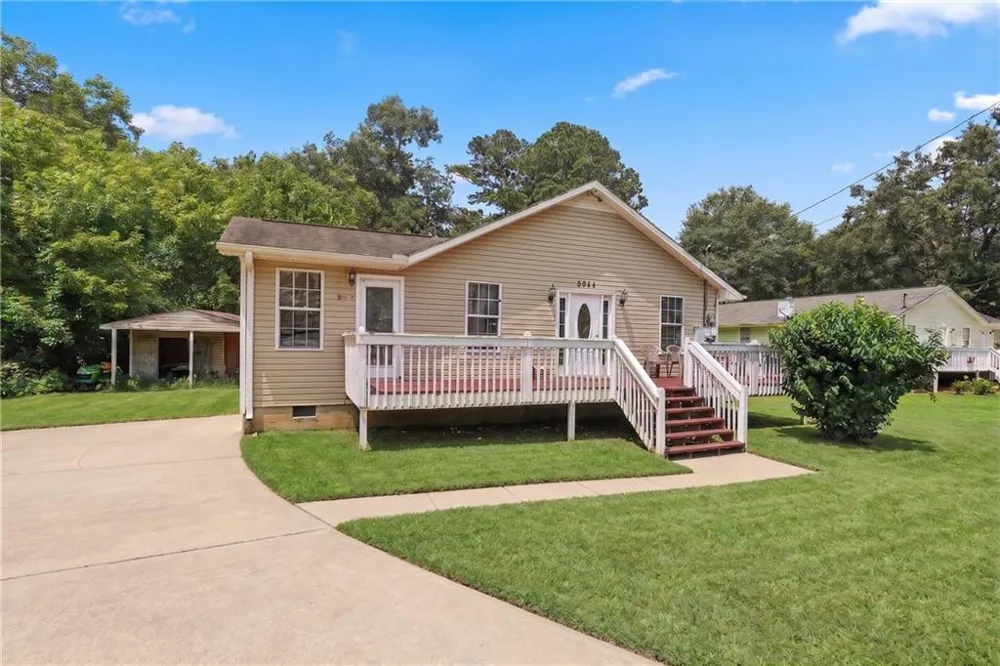 504A Locke Street Palmetto, GA 30268