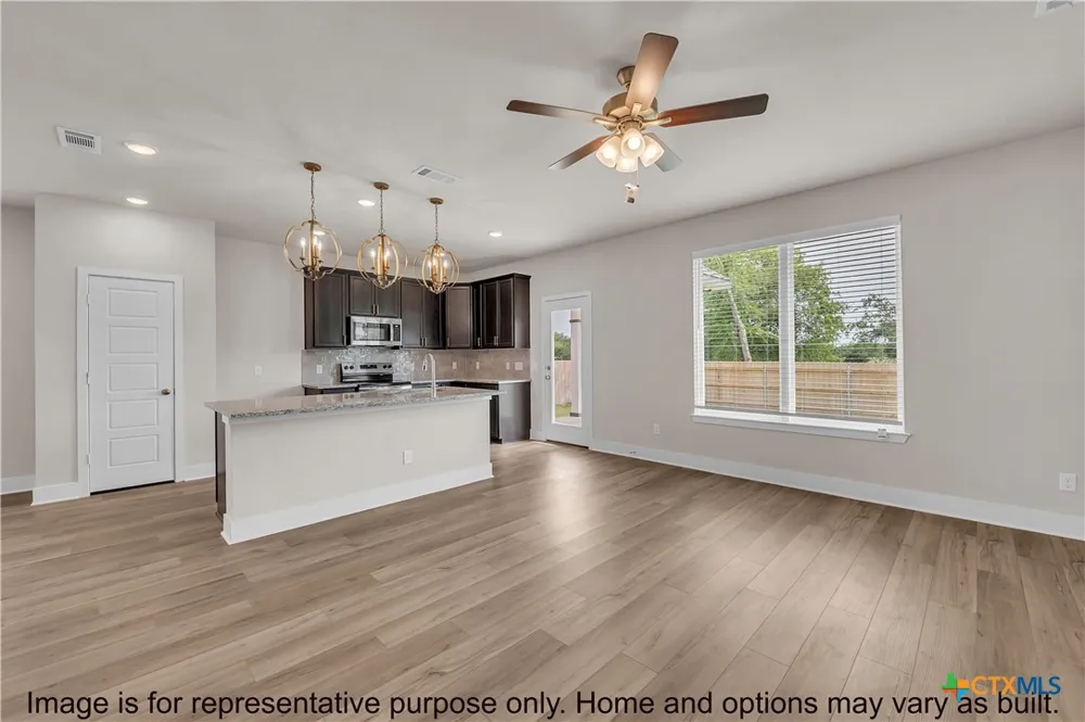 610 James Parker Circle Killeen, TX 76542