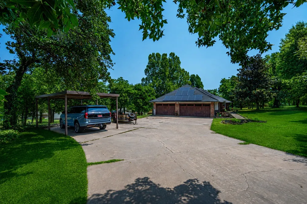 8008 Forest Oklahoma City, OK 73150