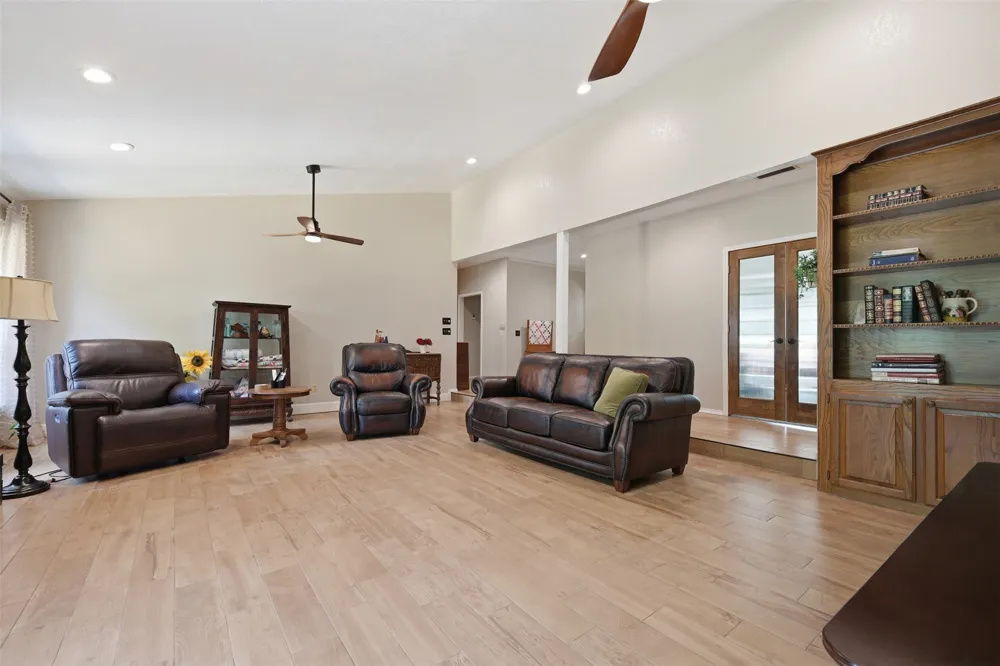 8008 Forest Oklahoma City, OK 73150