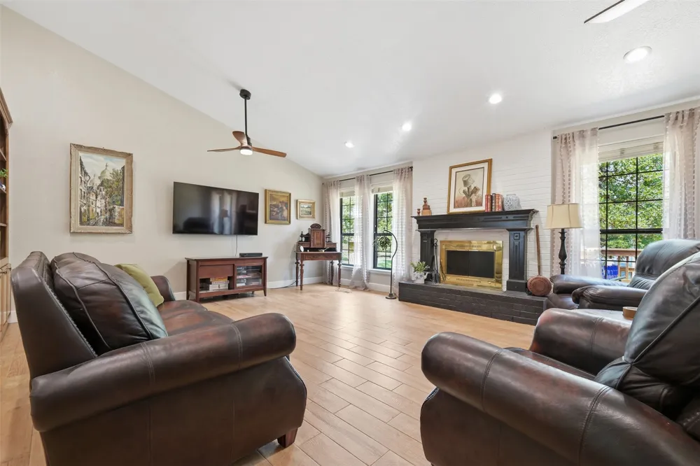 8008 Forest Oklahoma City, OK 73150